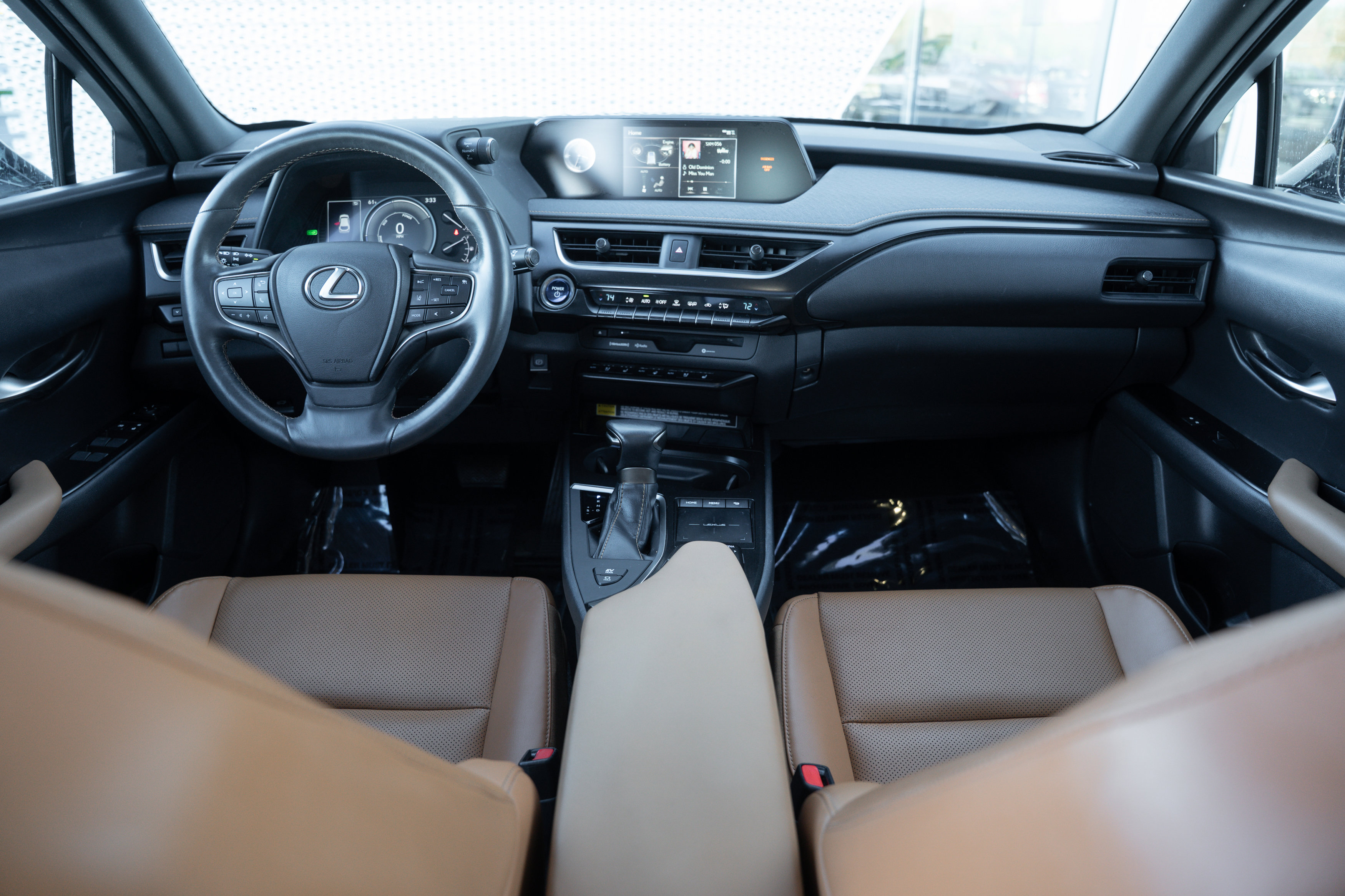Used 2020 Lexus UX 250h w/ Premium Package image 8
