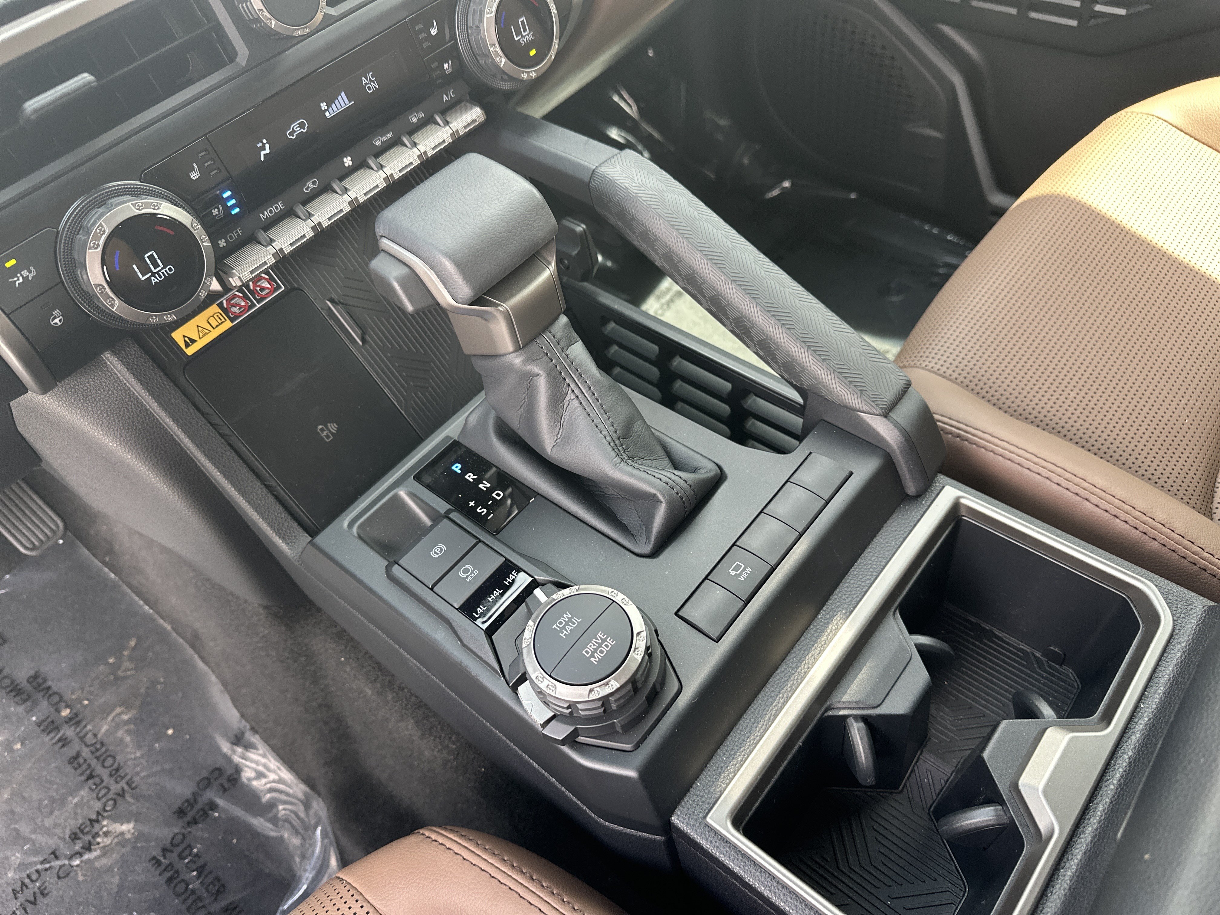 Certified 2025 Toyota 4Runner Limited AWD/4WD image 26