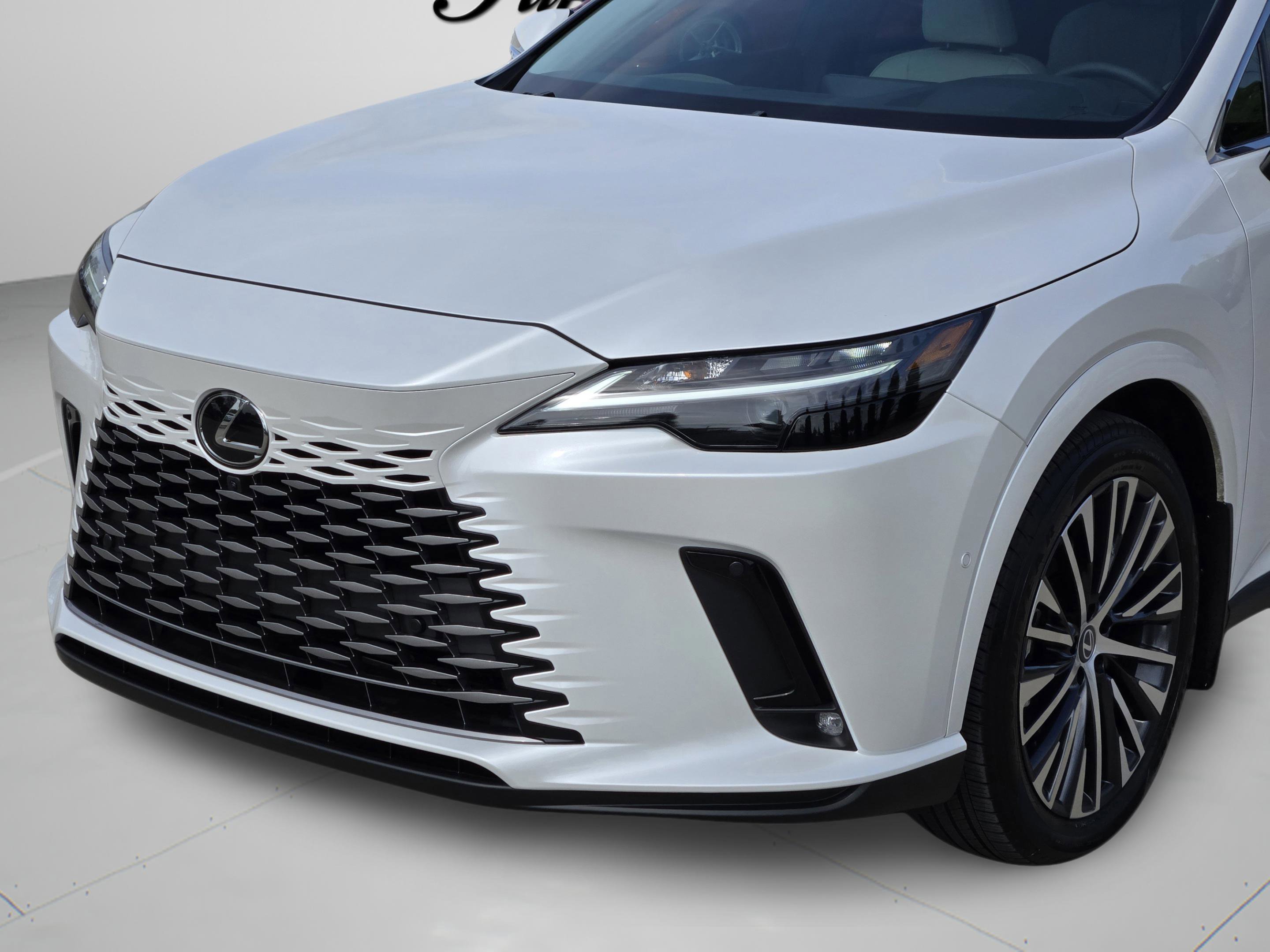 Used 2026 Lexus RX 350 w/ Convenience Package image 32