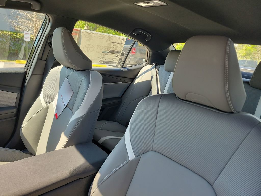New 2026 Toyota Camry SE w/ Convenience Package image 19