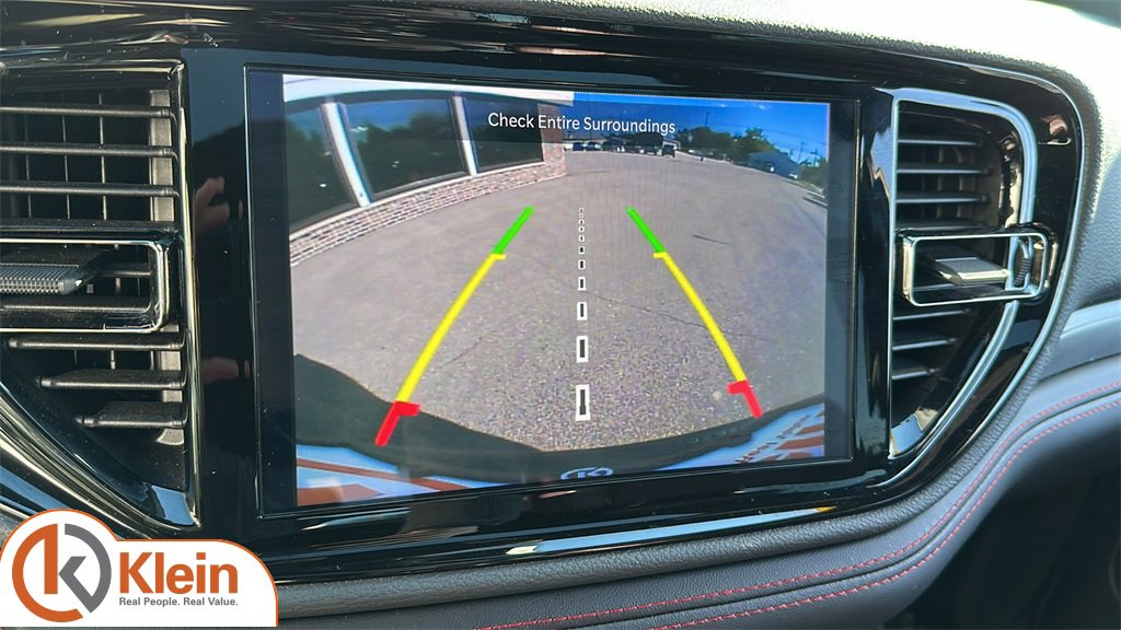 Used 2024 Dodge Durango GT image 21