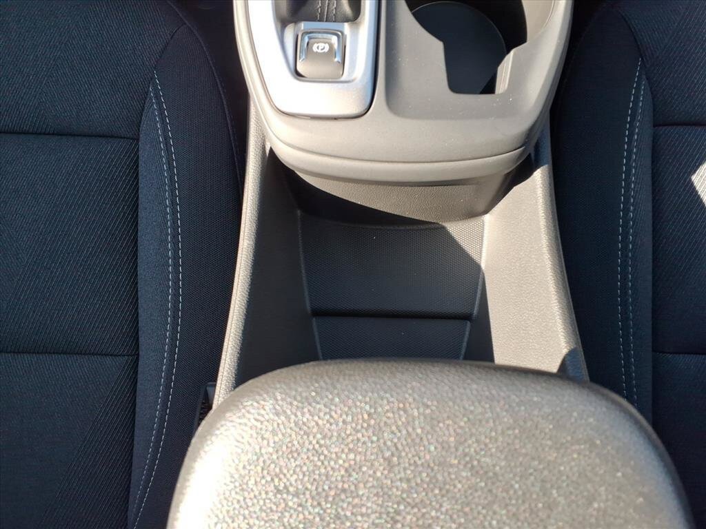 New 2026 Chevrolet Trax LS w/ LS Convenience Package FWD image 19