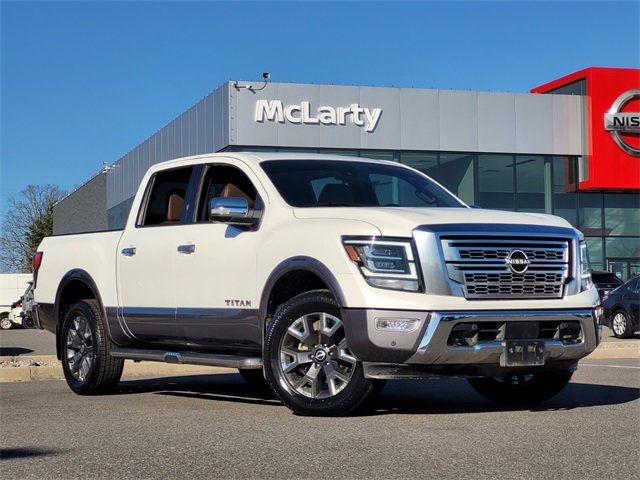 Used 2023 Nissan Titan Platinum Reserve w/ Moonroof Package image 21