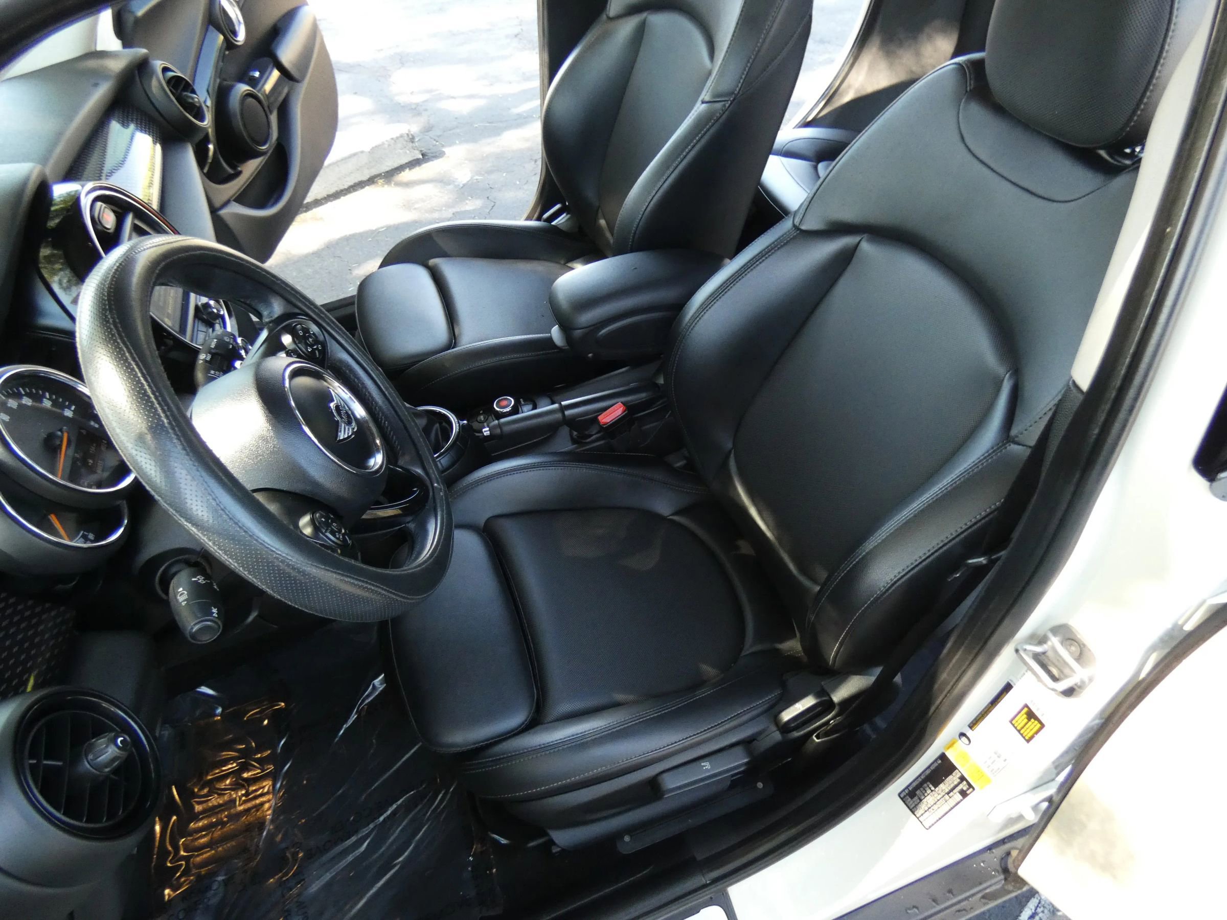 Used 2017 MINI Cooper S image 42