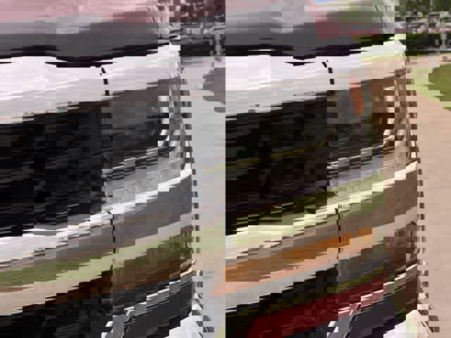 Used 2018 Chevrolet Silverado 1500 LT w/ Texas Edition AWD/4WD image 24