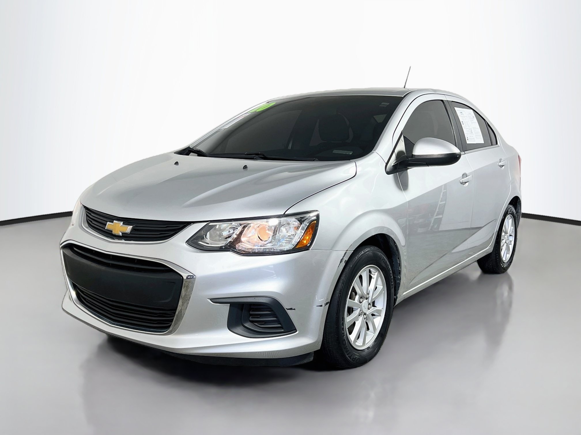 Used 2020 Chevrolet Sonic LT FWD image 10