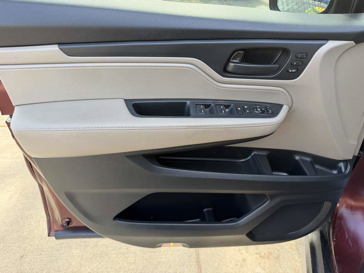 Used 2019 Honda Odyssey EX-L image 9