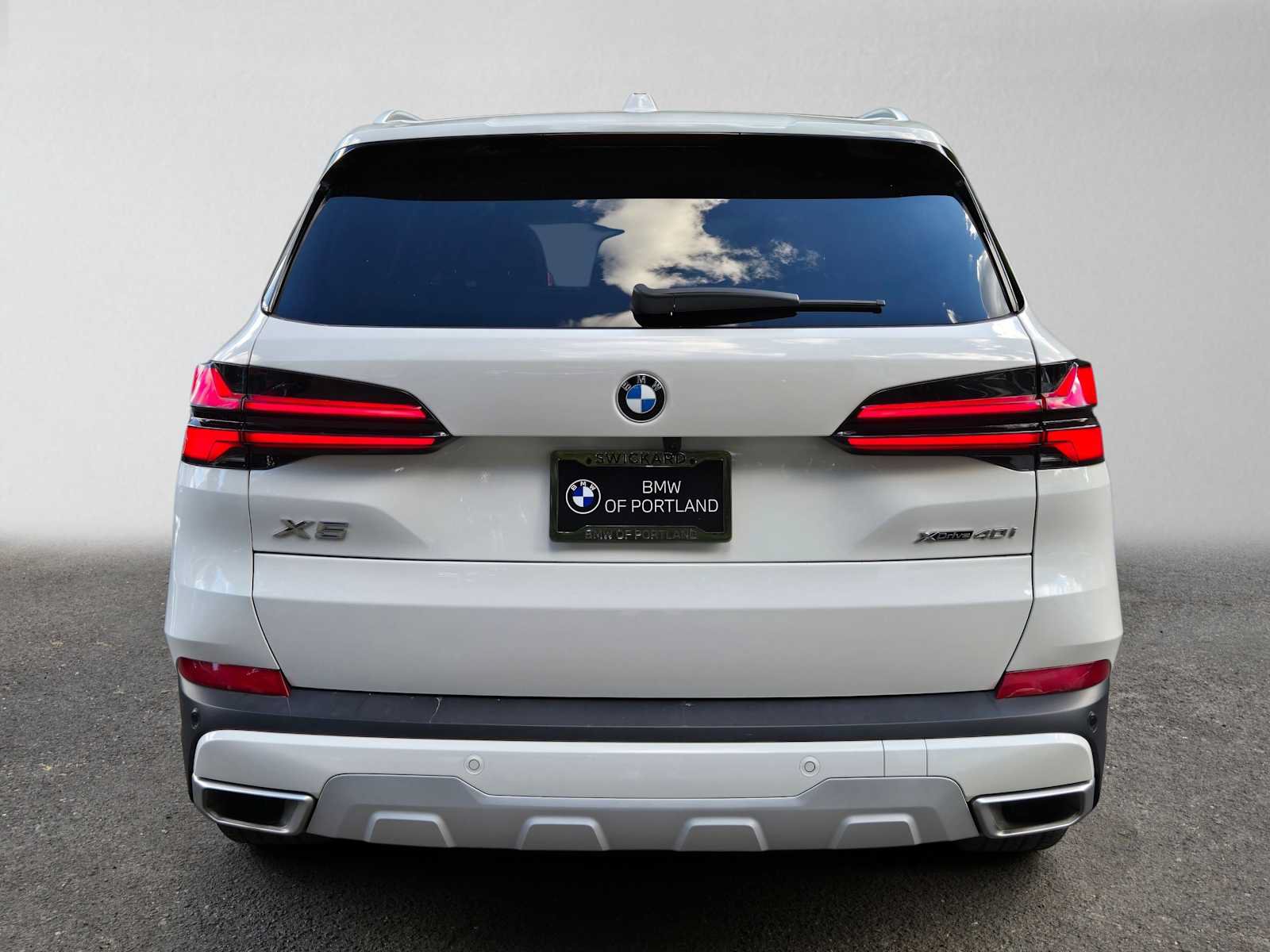 Used 2026 BMW X5 xDrive40i AWD/4WD image 4