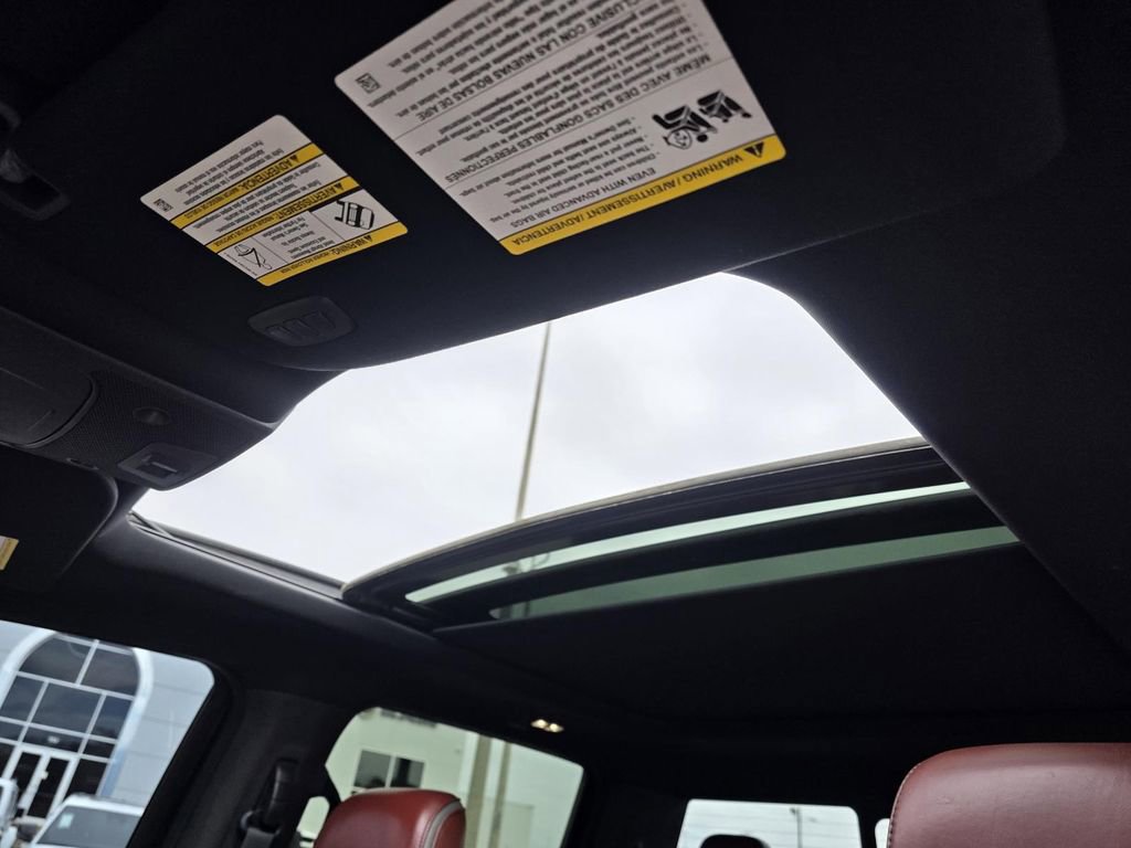 Used 2018 Ford F150 Platinum w/ Equipment Group 701A Luxury image 24