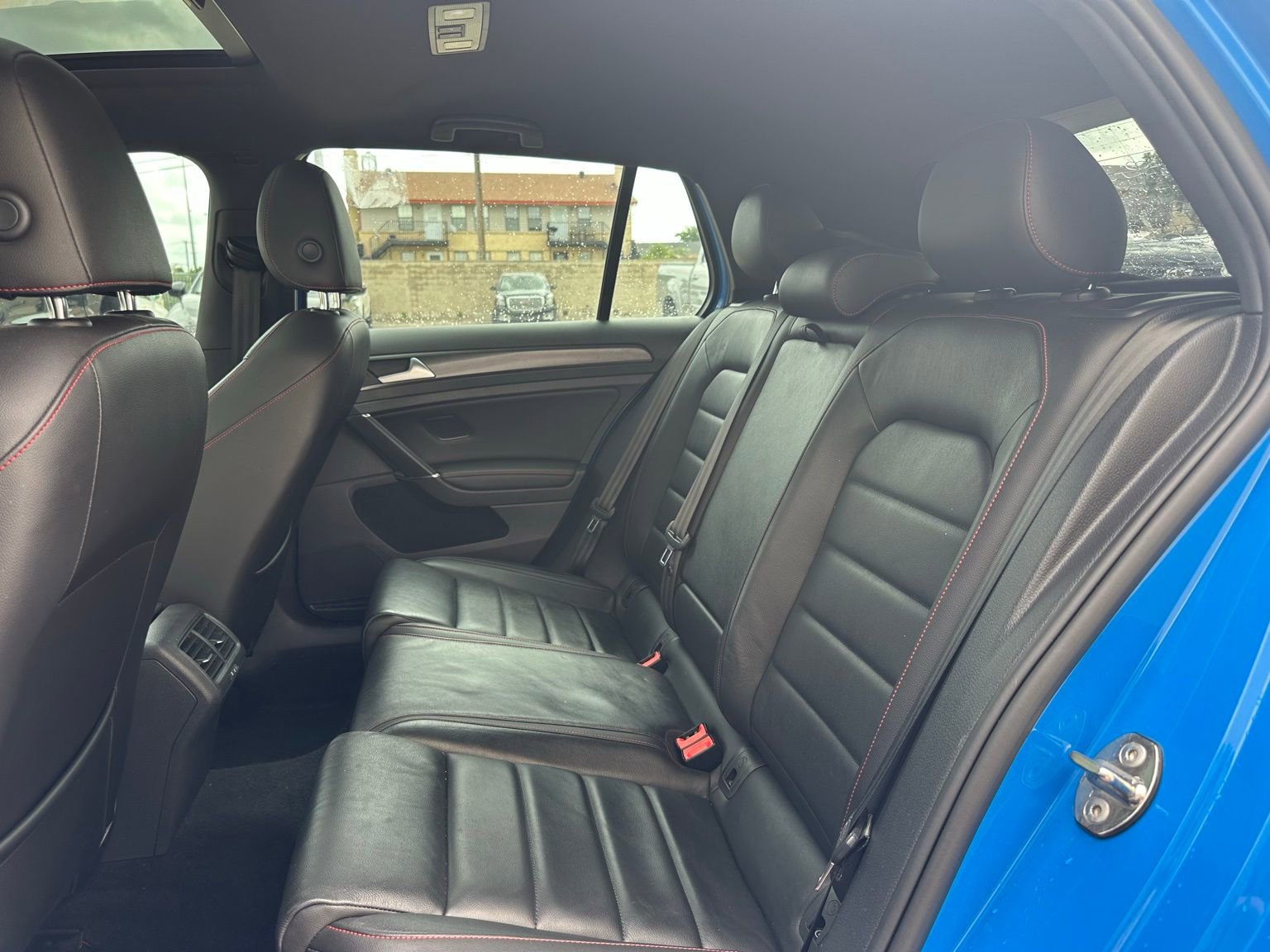 Used 2021 Volkswagen GTI SE image 16
