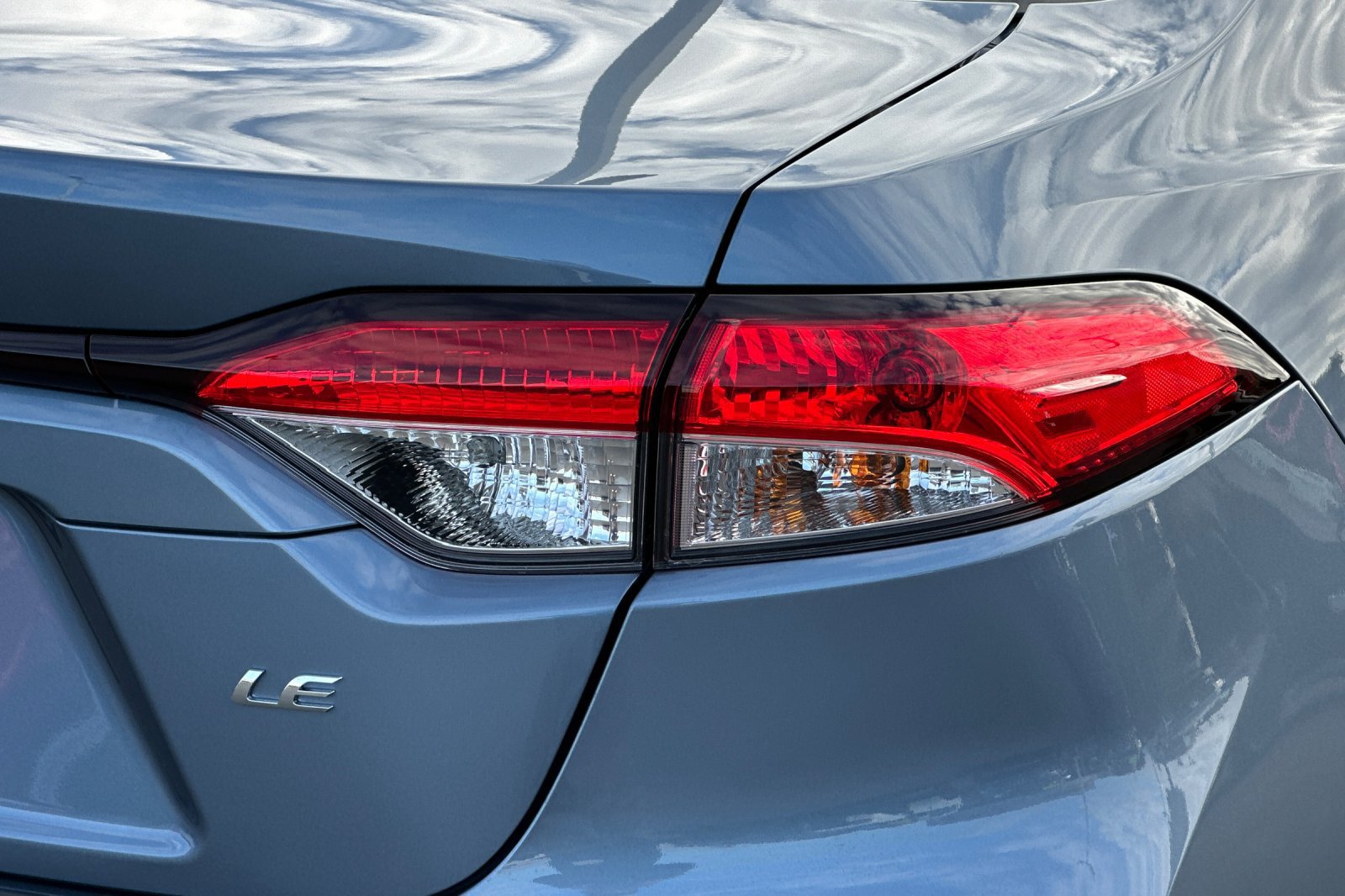 New 2027 Toyota Corolla LE w/ LE Premium Package FWD image 31