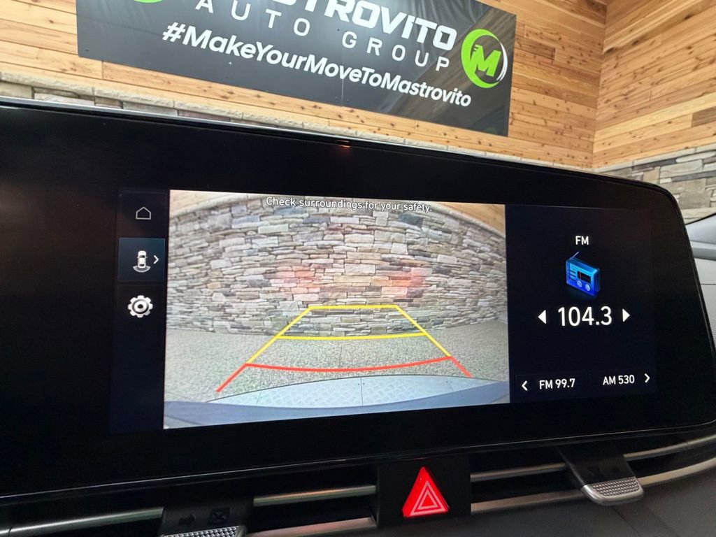 Certified 2023 Hyundai Elantra SEL w/ Convenience Package image 22