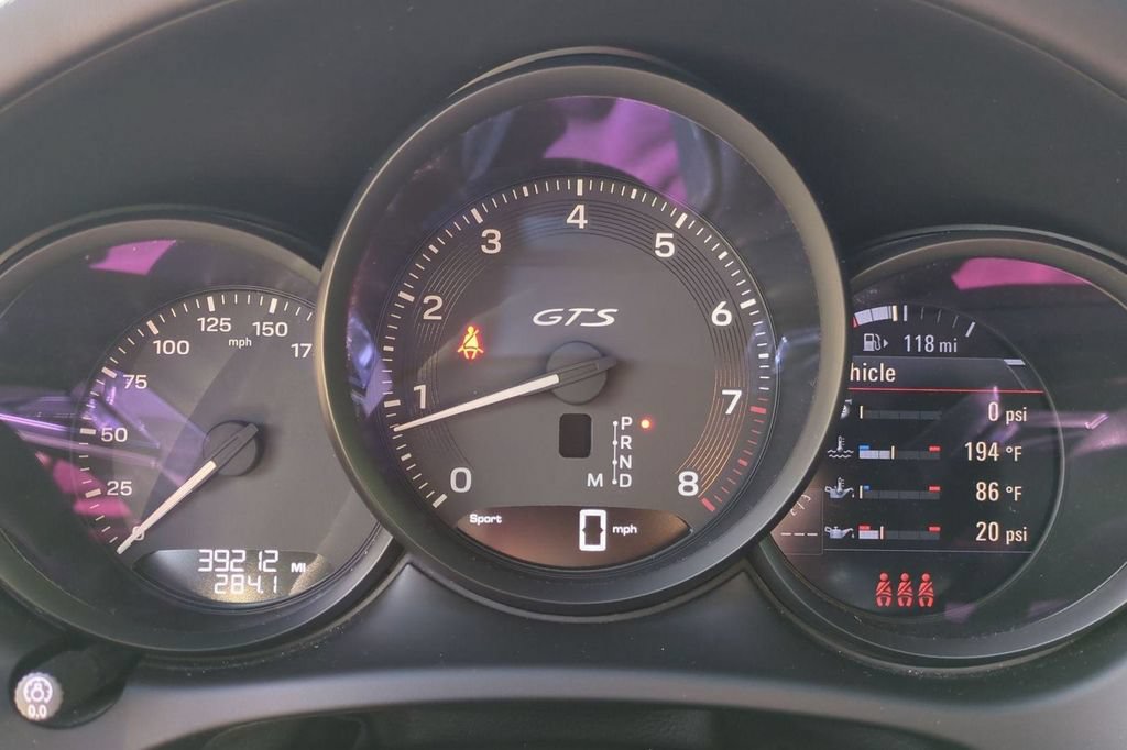 Used 2023 Porsche Macan GTS AWD/4WD image 10