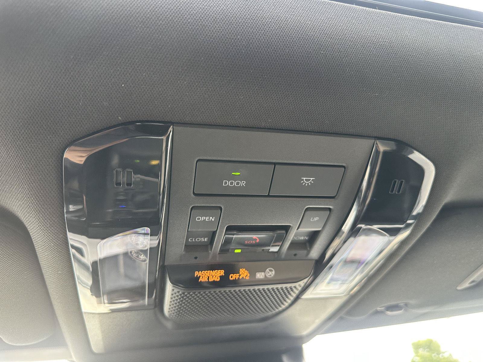 Used 2025 Lexus GX 550 AWD/4WD image 38