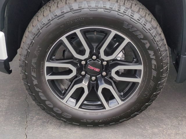 New 2026 GMC Sierra 1500 AT4 w/ AT4 Premium Package AWD/4WD image 35