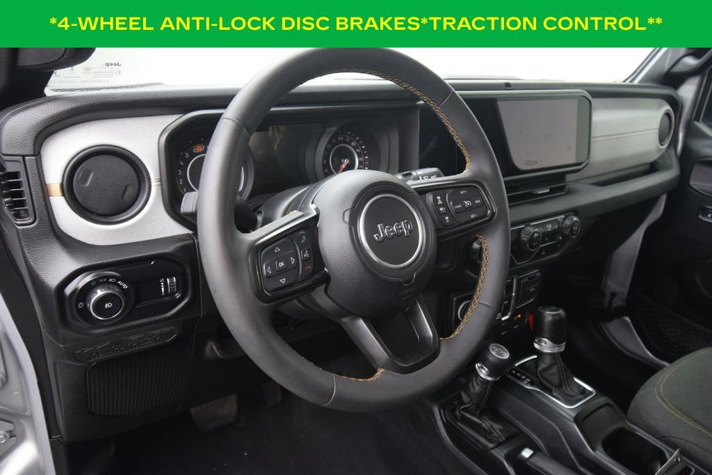 Used 2024 Jeep Wrangler Unlimited Sport AWD/4WD image 15
