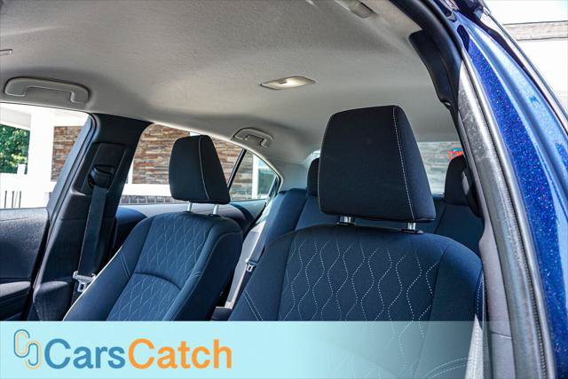 Used 2025 Toyota Corolla LE FWD image 21