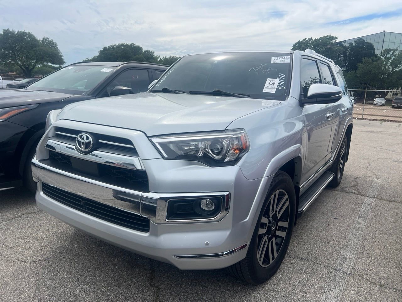 Used 2023 Toyota 4Runner Limited AWD/4WD image 1