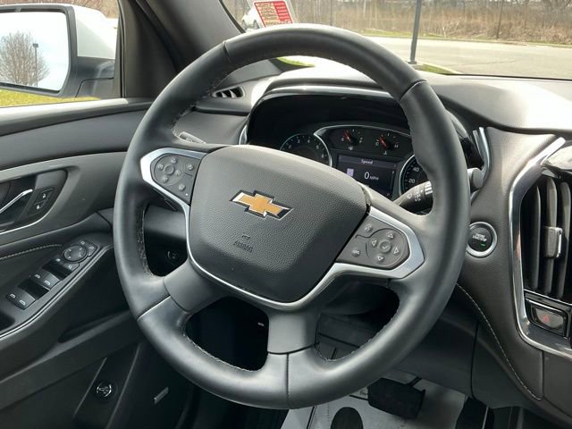 Used 2023 Chevrolet Traverse LT w/ LT Premium Package image 22