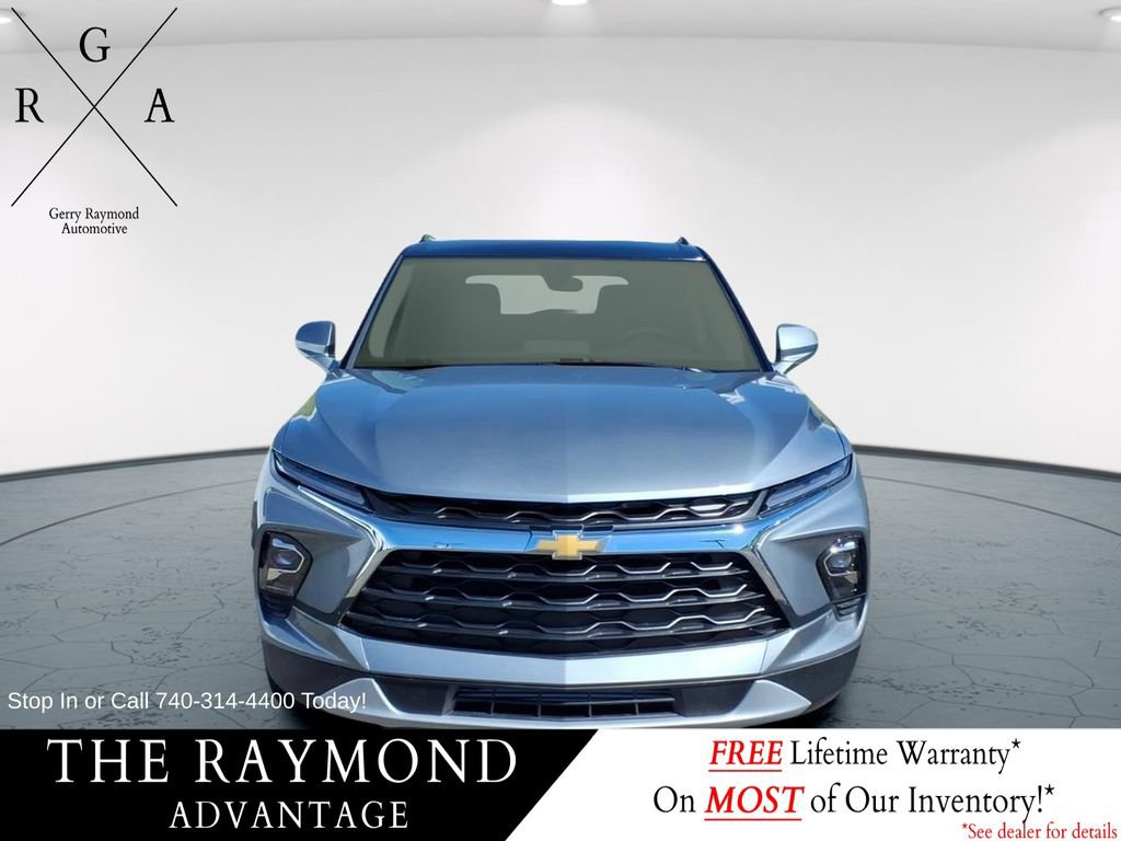 Used 2026 Chevrolet Blazer LT w/ Convenience Package AWD/4WD image 2