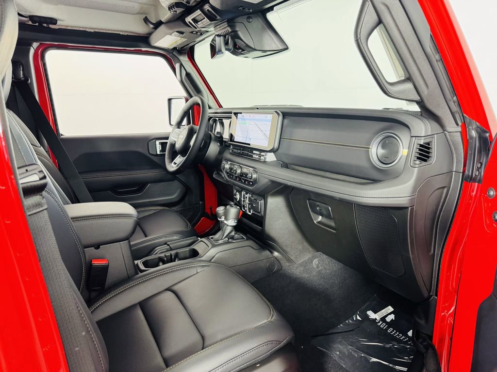 New 2025 Jeep Wrangler Unlimited Sahara image 25