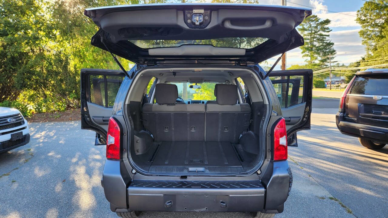 Used 2014 Nissan Xterra S image 32