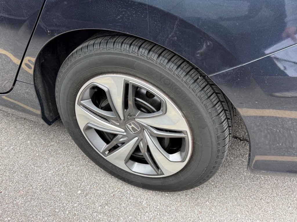 Used 2019 Honda Civic LX image 11