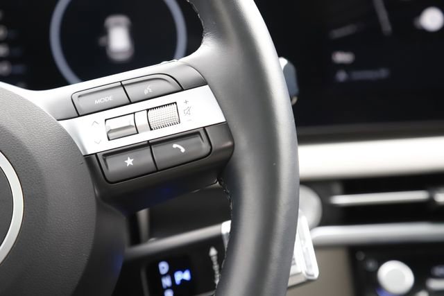 Certified 2025 Hyundai Tucson Limited image 22