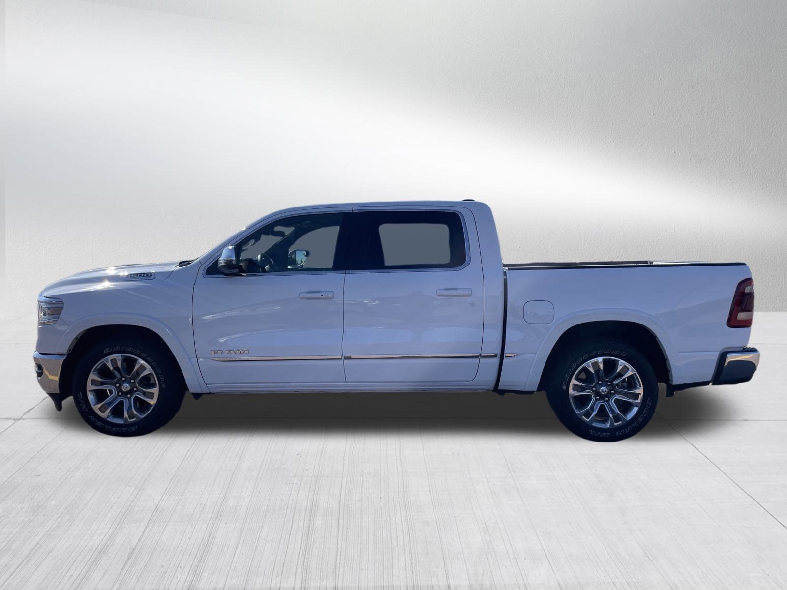 Used 2024 RAM 1500 Limited image 4