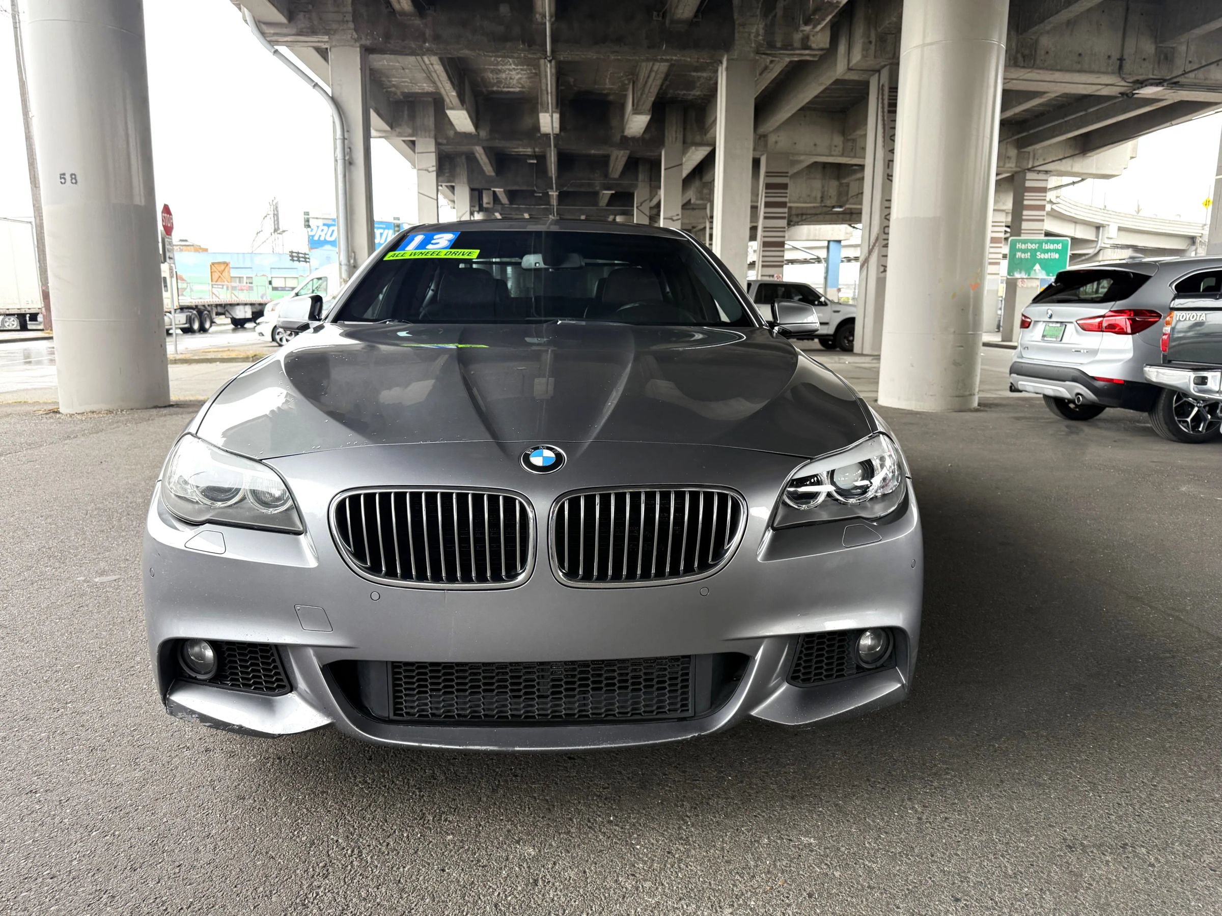 Used 2013 BMW 535i xDrive Sedan AWD/4WD image 2