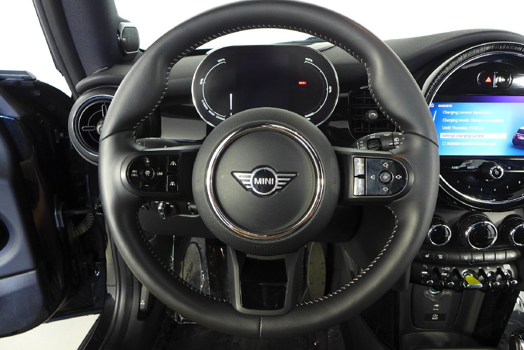 Certified 2024 MINI Cooper SE FWD image 26
