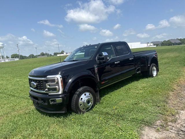 Used 2025 Ford F450 Platinum w/ Platinum Plus Package AWD/4WD image 4