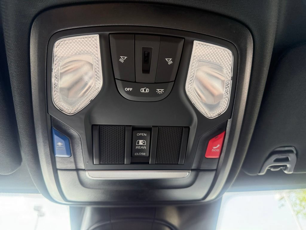 New 2026 RAM 2500 Rebel w/ Rebel Level 2 Equipment Group AWD/4WD image 30
