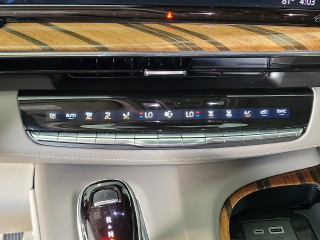 Certified 2023 Cadillac Escalade Sport Platinum AWD/4WD image 21