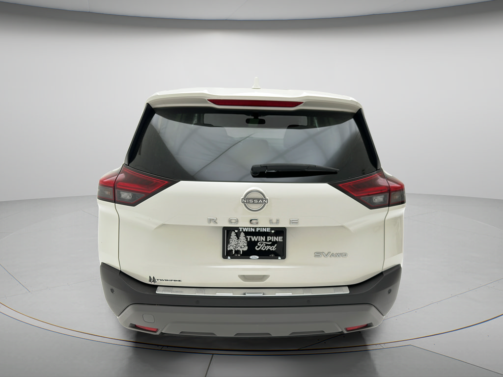 Used 2023 Nissan Rogue SV AWD/4WD image 5
