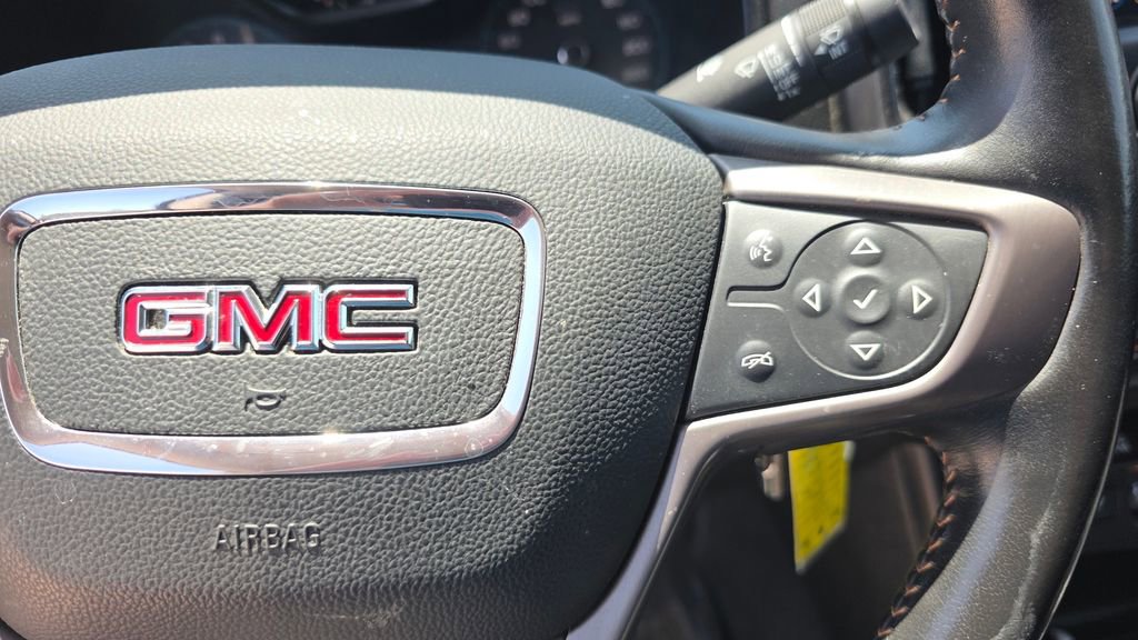 Used 2021 GMC Canyon AT4 w/ Driver Alert Package AWD/4WD image 15