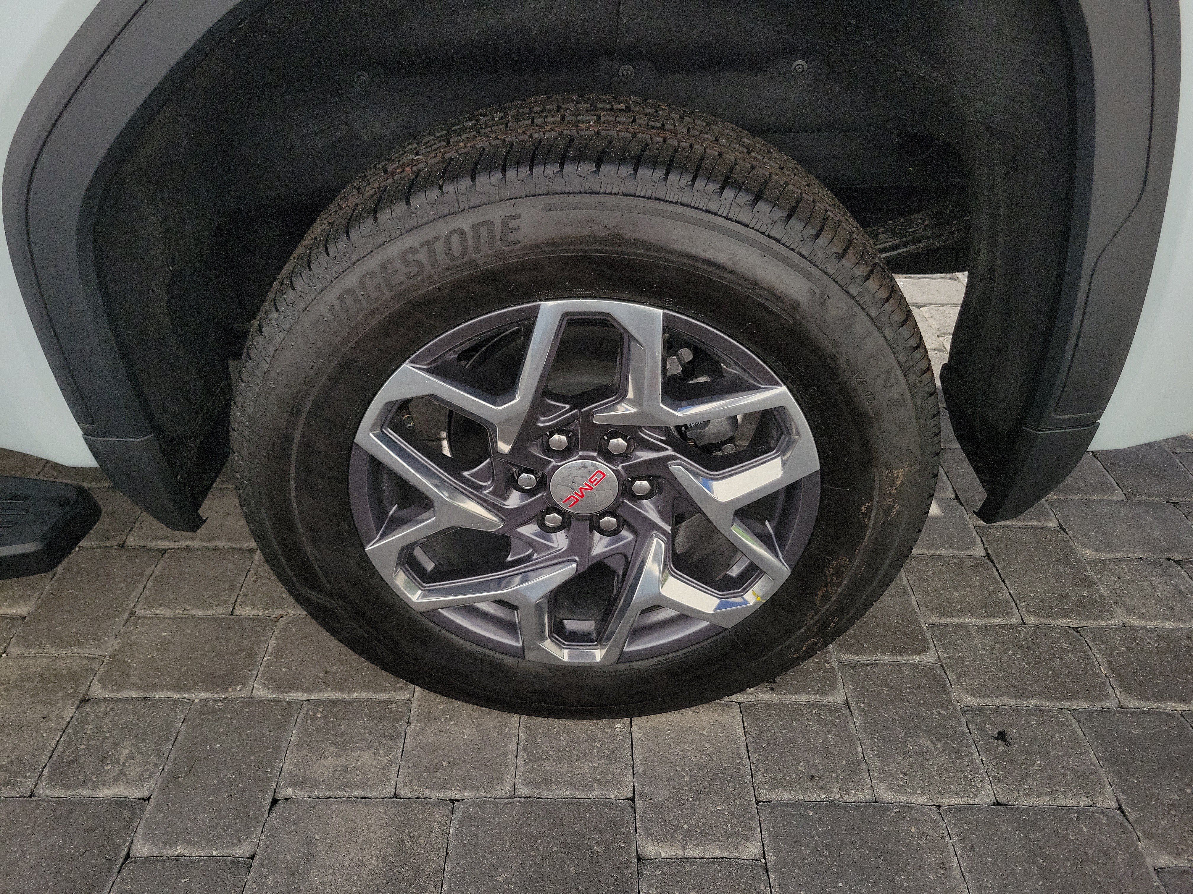 New 2026 GMC Sierra 1500 SLT w/ SLT Premium Package AWD/4WD image 11