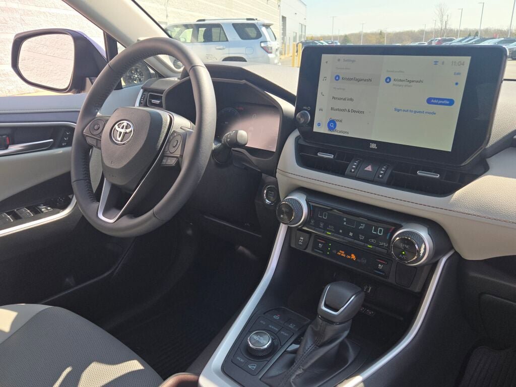 Used 2025 Toyota RAV4 Limited w/ Advanced Technology Package image 8