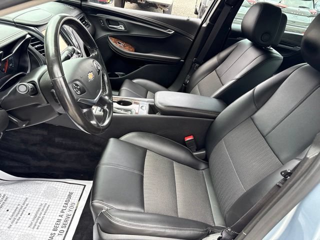 Used 2014 Chevrolet Impala LT w/ Convenience Package FWD image 9
