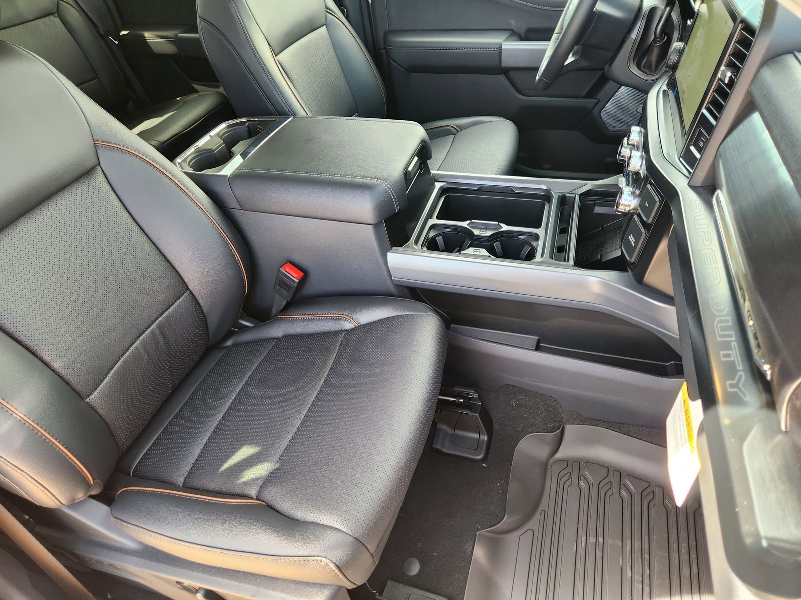 New 2026 Ford F250 Lariat w/ Tremor Off-Road Package image 15