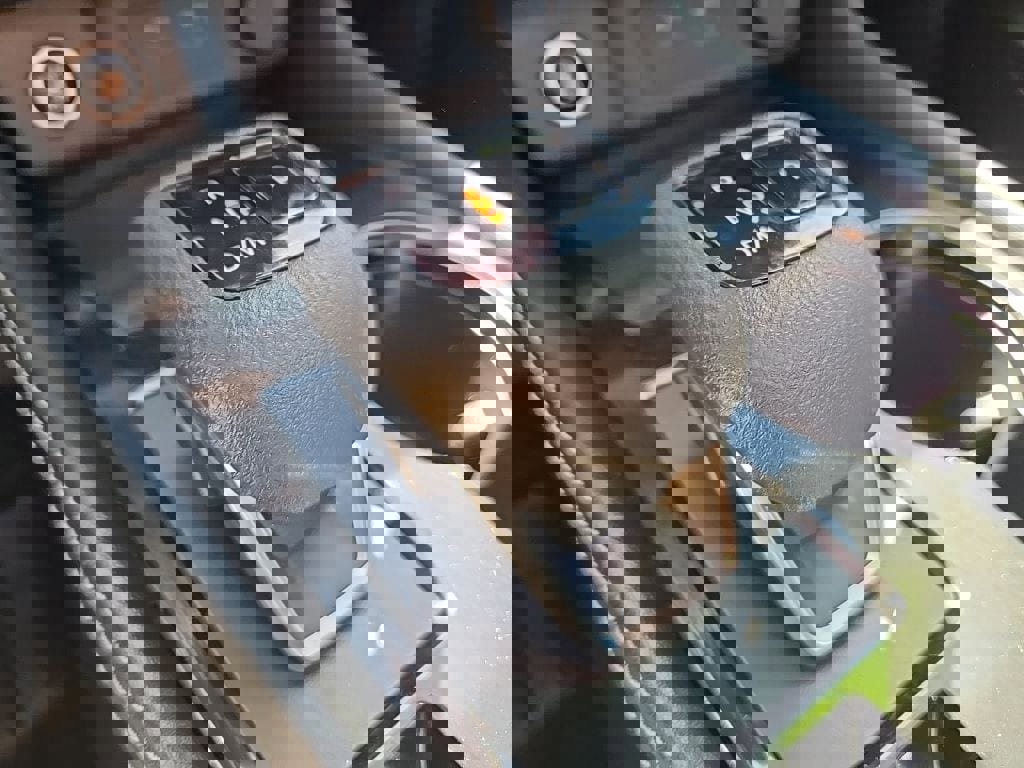 Used 2023 Nissan Rogue SL w/ SL Premium Package image 19