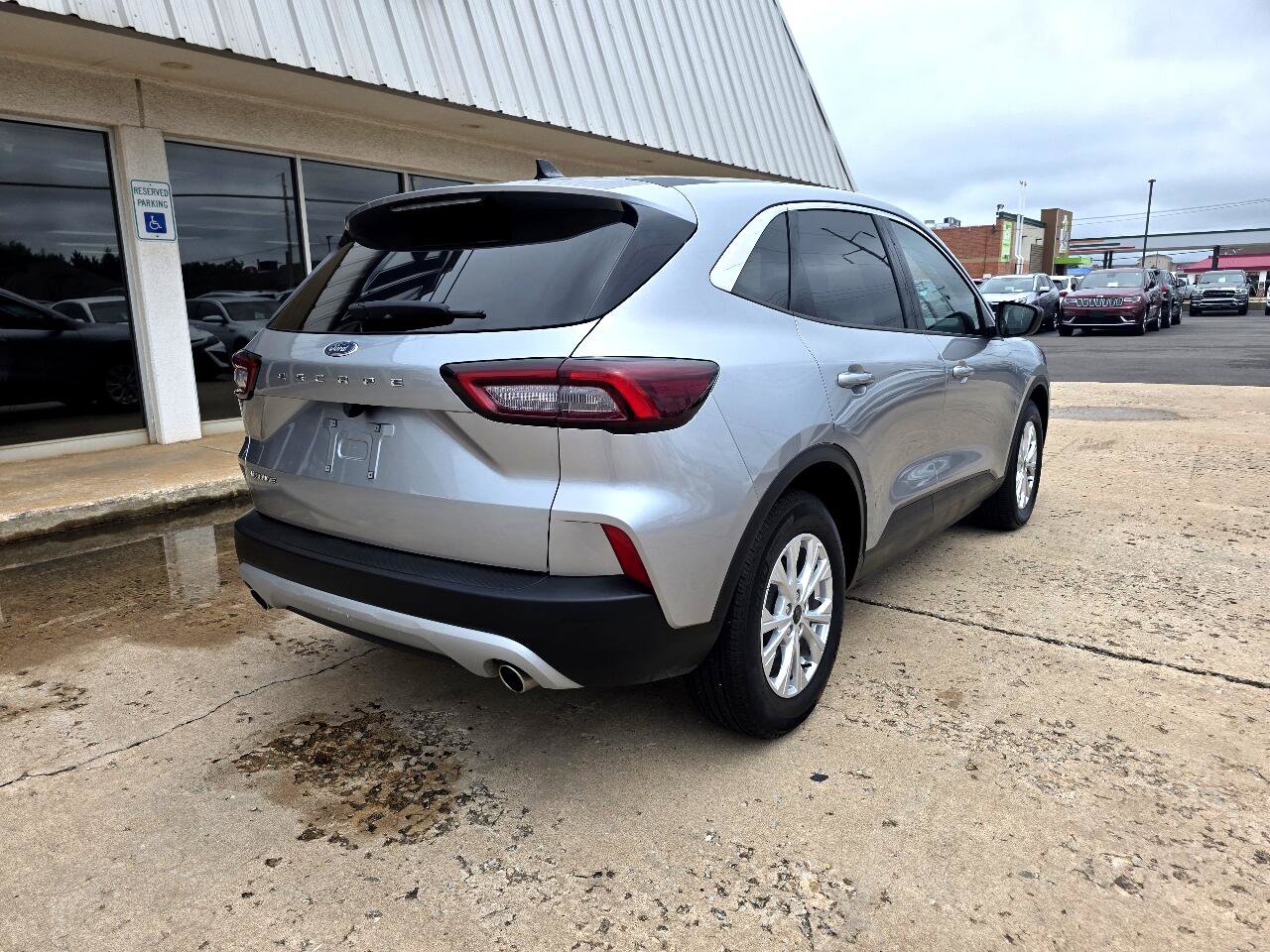 Used 2024 Ford Escape Active image 8