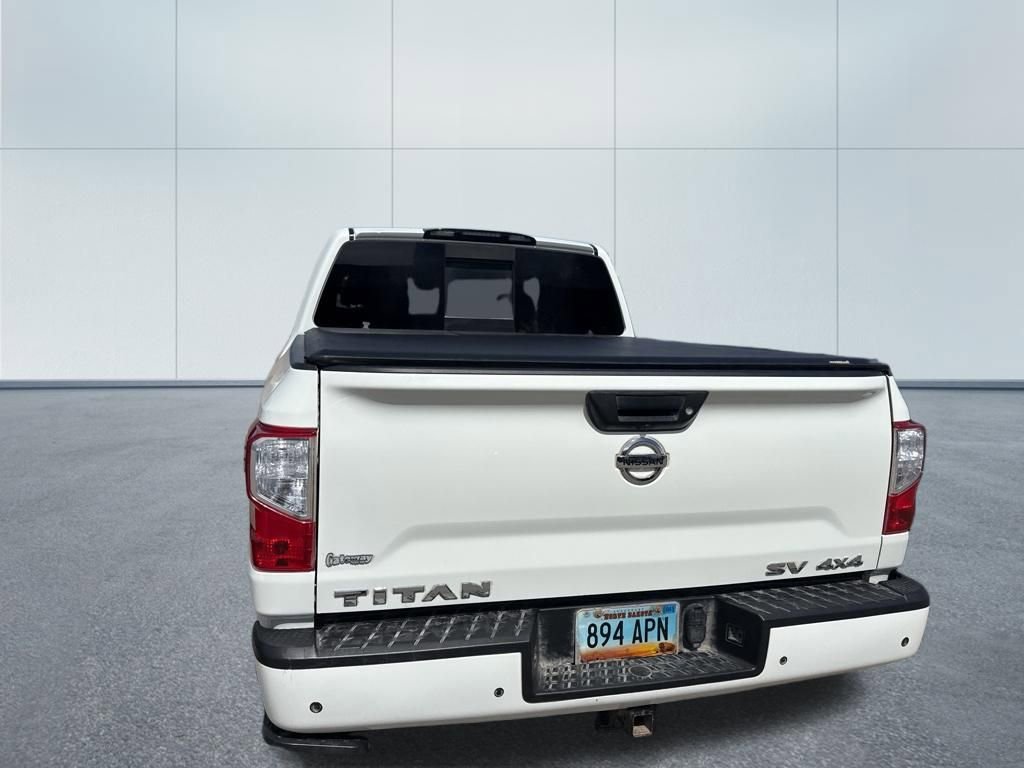 Used 2020 Nissan Titan SV w/ SV Convenience Package AWD/4WD image 6