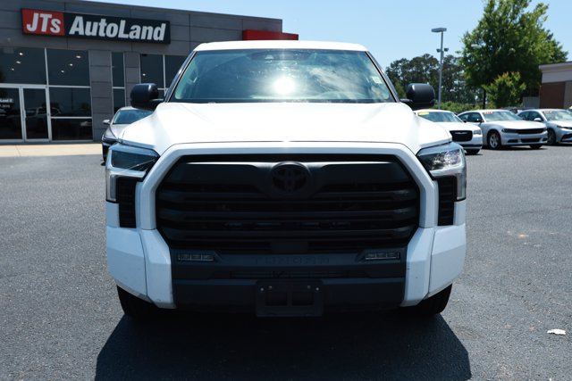Used 2022 Toyota Tundra SR5 RWD image 2