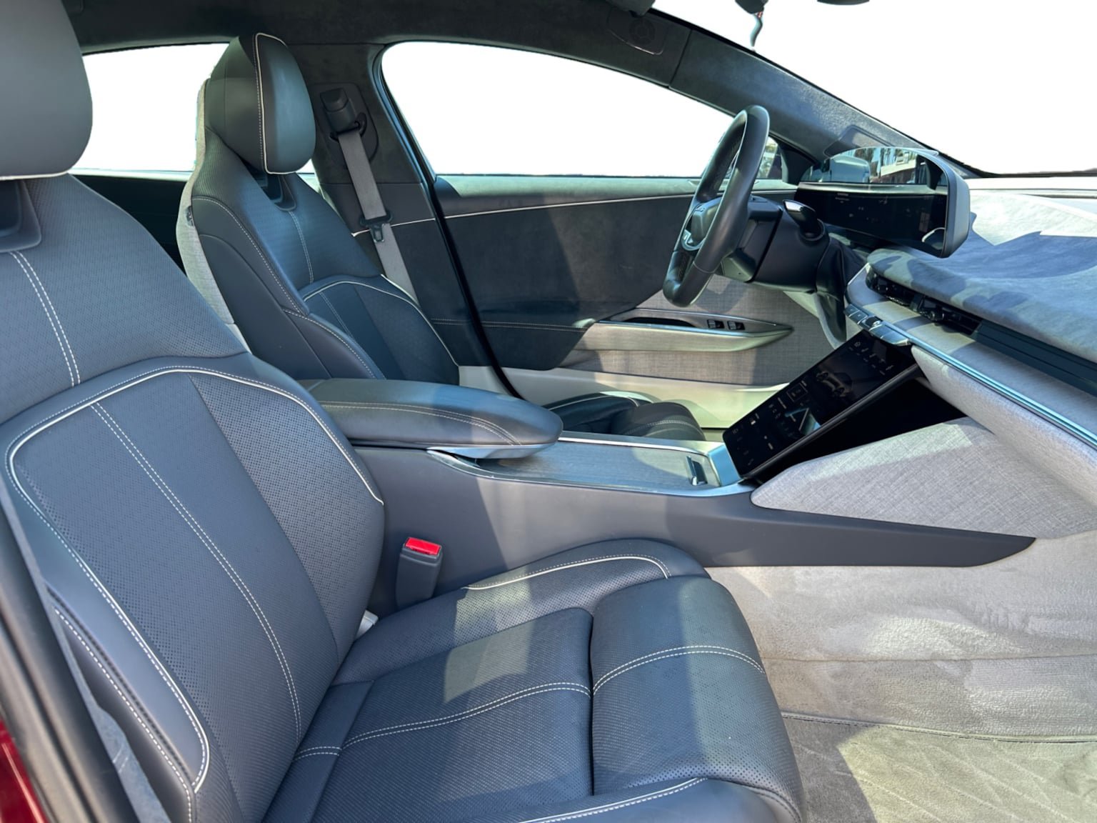 Used 2022 Lucid Air Dream Edition AWD/4WD image 17