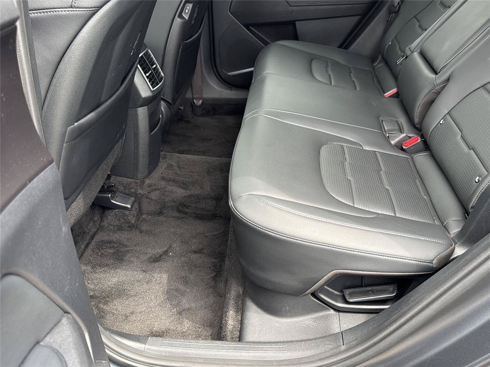 Used 2026 Kia Sportage SX Prestige AWD/4WD image 25