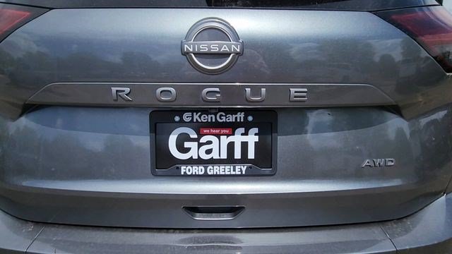 Used 2024 Nissan Rogue S AWD/4WD image 43