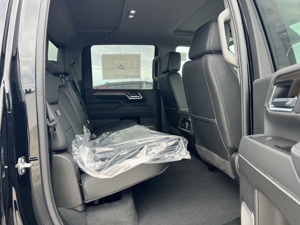 New 2026 GMC Sierra 3500 Denali AWD/4WD image 32