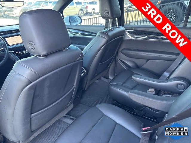 Used 2024 Cadillac XT6 Premium Luxury w/ Technology Package image 17