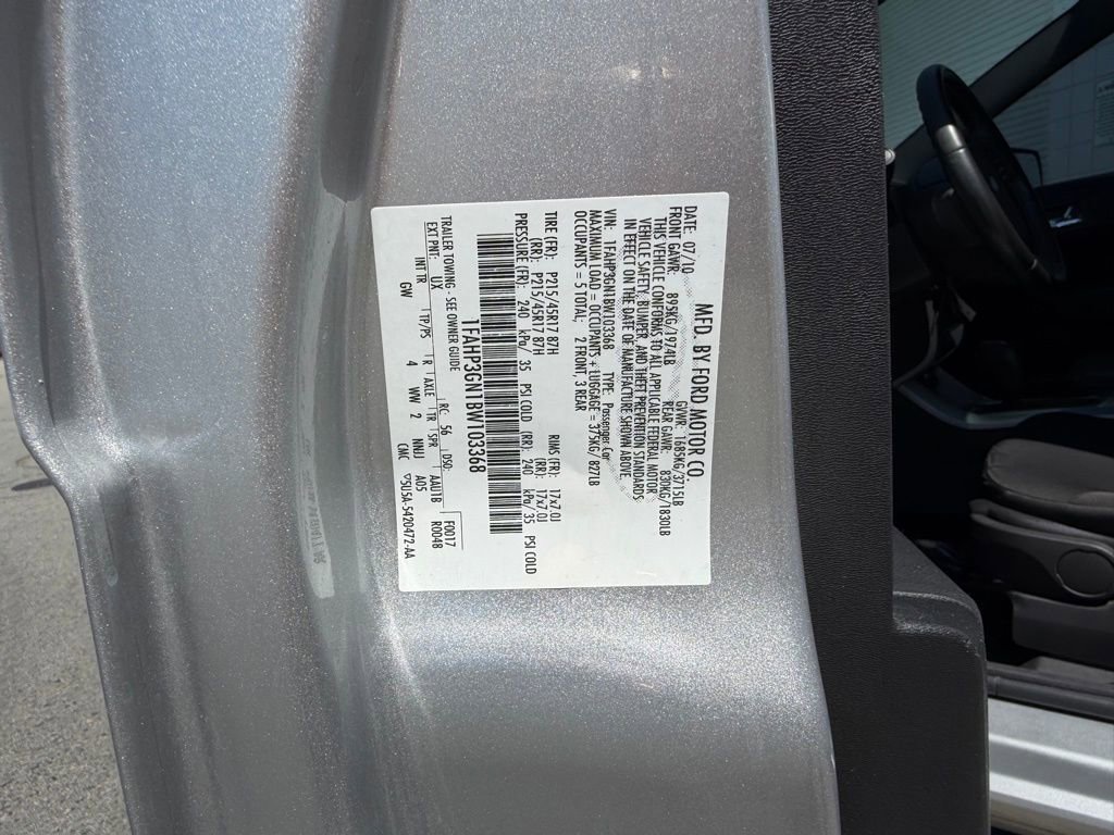 Used 2011 Ford Focus SES w/ 401A Rapid Spec Order Code image 27